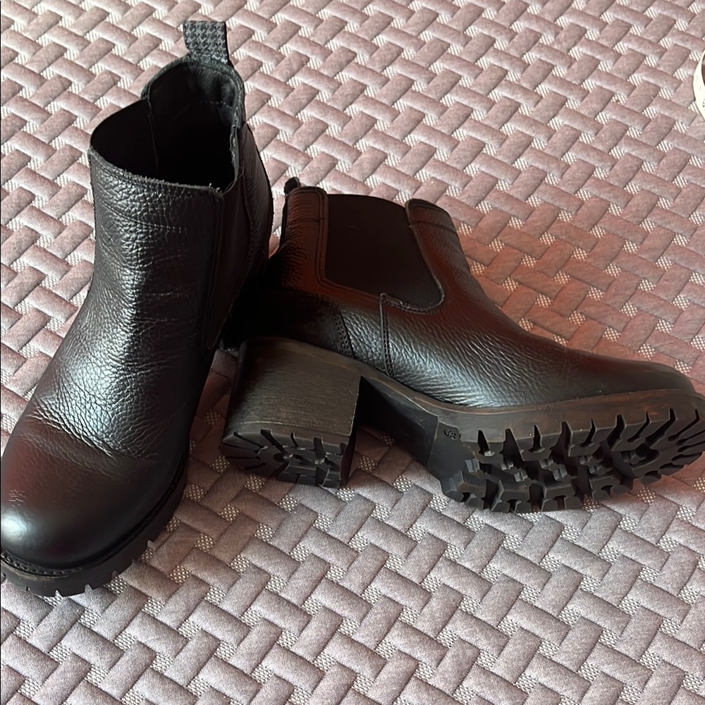 Black Leather Ankle Boots bull boxer Cory style